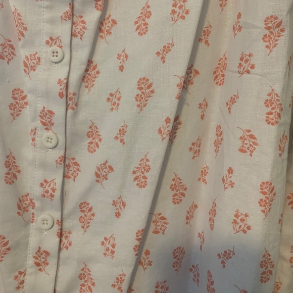 Gal Meets Glam Della - Picture 2 of 5